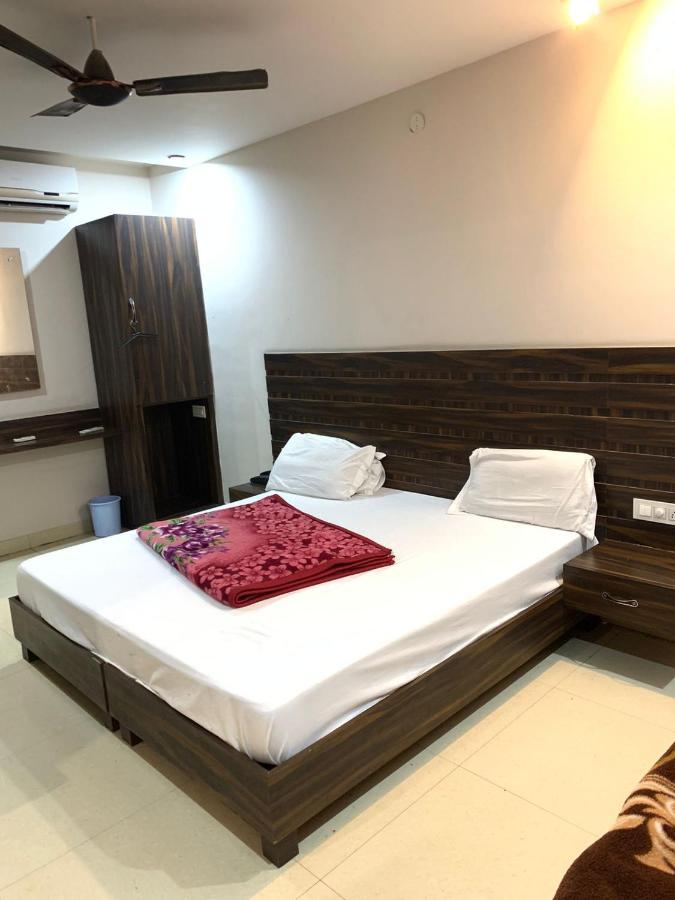 Hotel Sukhman Residency Amritsar Extérieur photo