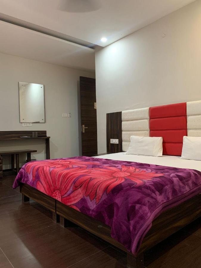 Hotel Sukhman Residency Amritsar Extérieur photo